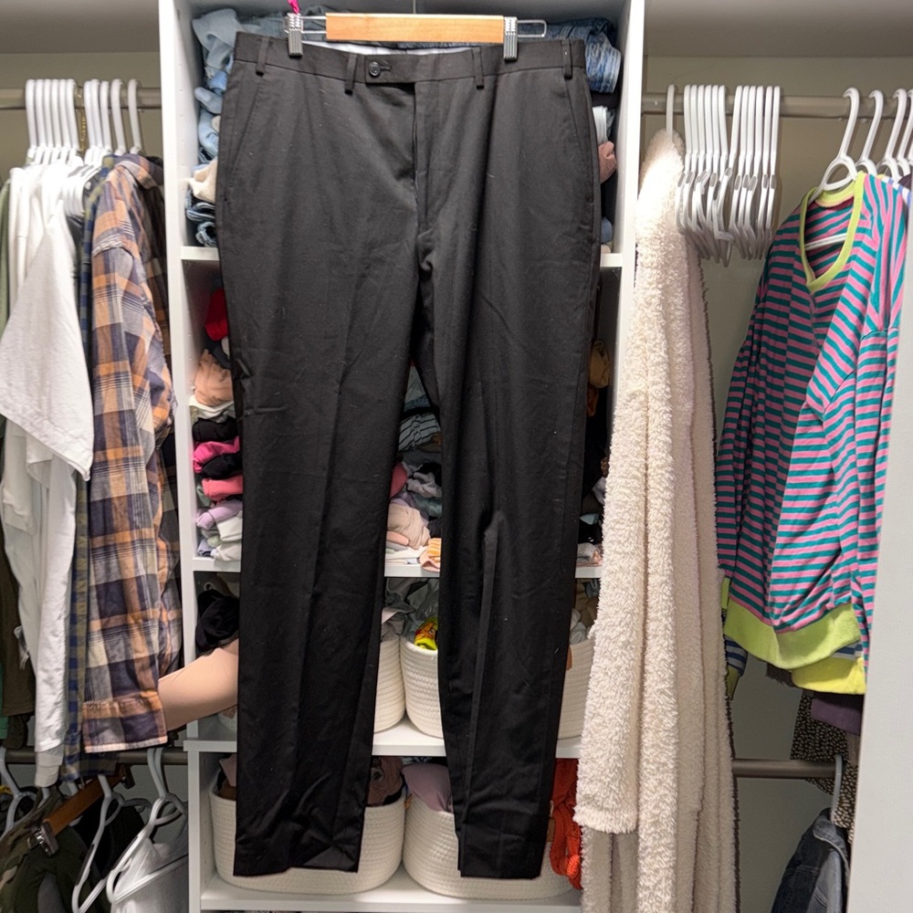 Van Heusen Men's Charcoal Dress Pants